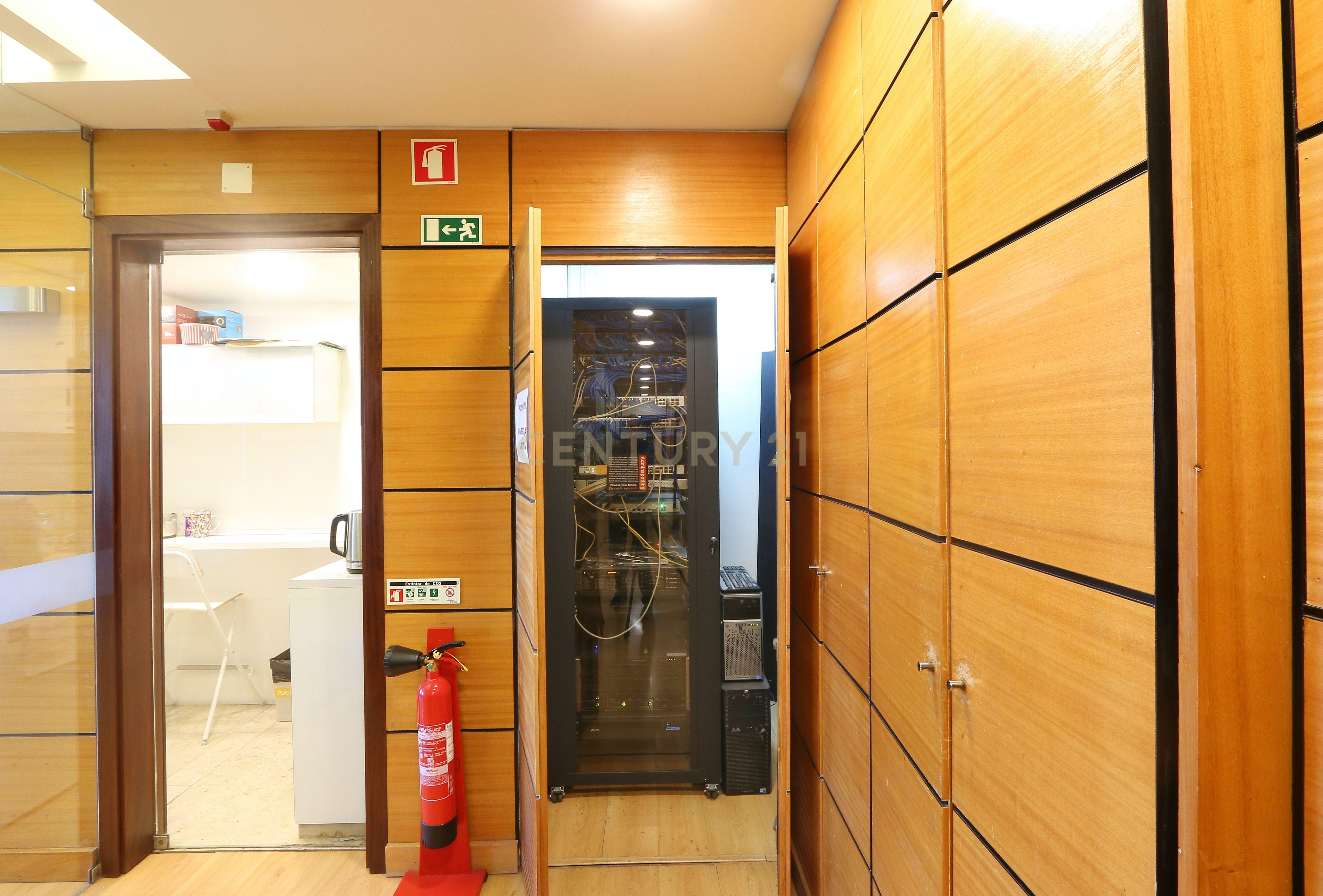 Escritório de 276 m² no Centro Empresarial de Telheiras – Lisboa - Image 15