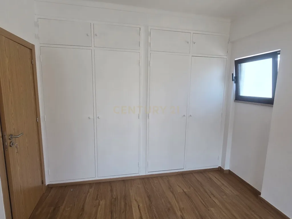 Apartamento T3 Totalmente Remodelado para Arrendamento | Bairro do Liceu | Setúbal - Image 20