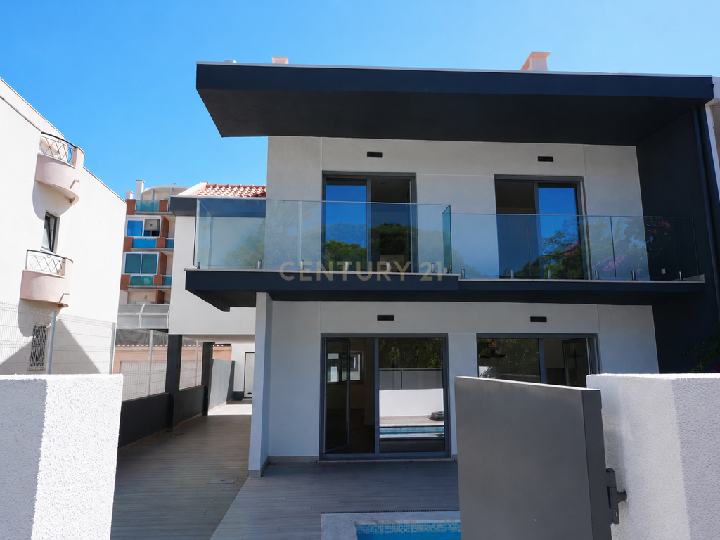 Luxuosa Moradia Nova na Costa da Caparica, Almada - Image 1