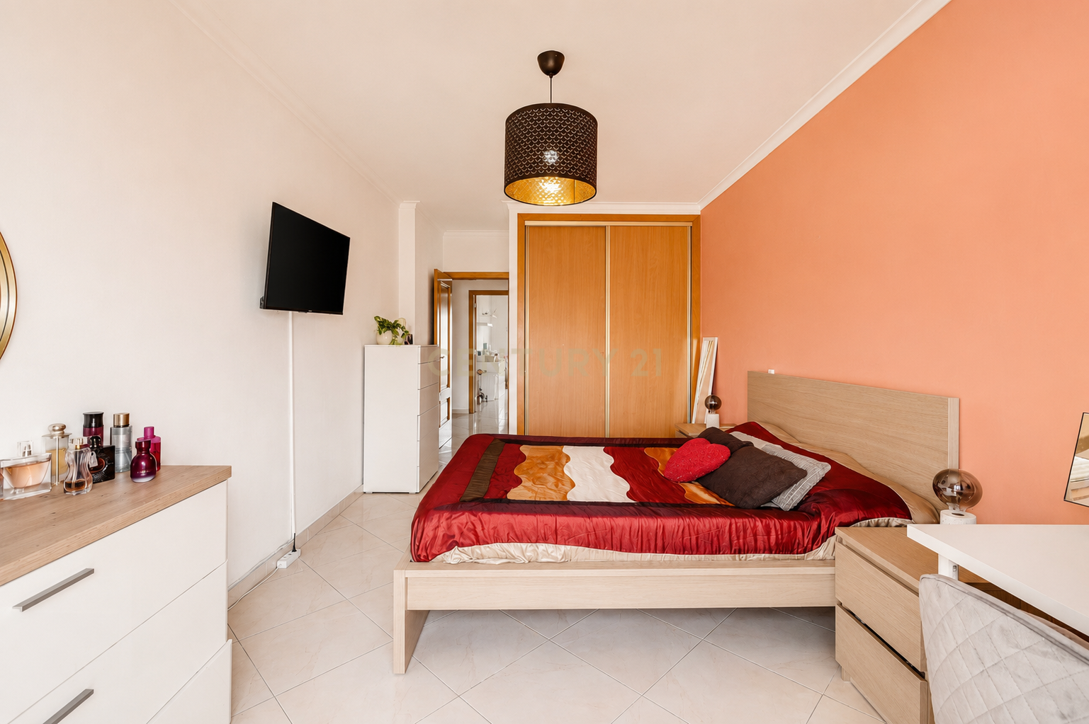 Apartamento T3 à venda em Quelfes, Olhão — foto 13