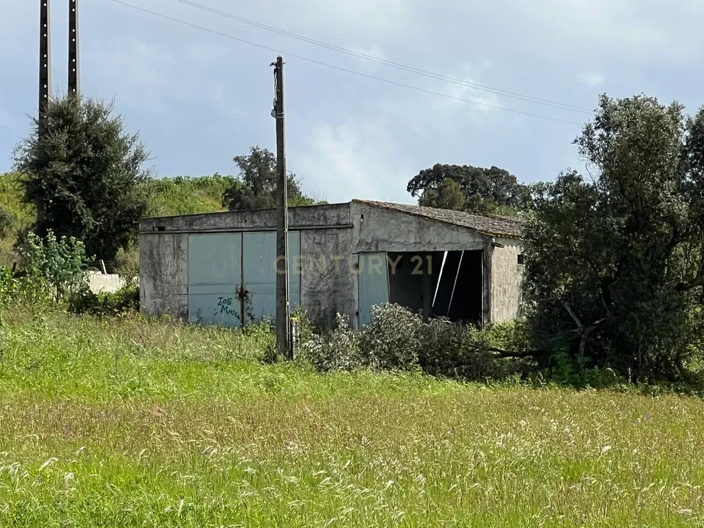 Terreno Industrial de 20.500 m² em Localização Estratégica - Image 5