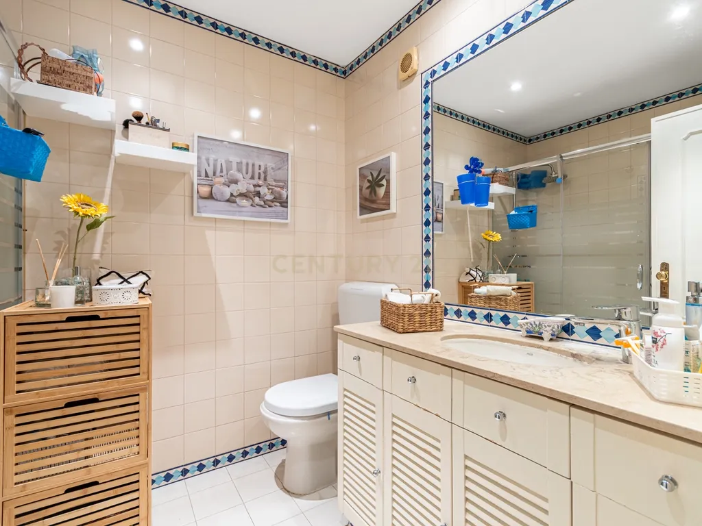 Apartamento T2 Junqueiro - Carcavelos - Cascais com varanda - Image 14
