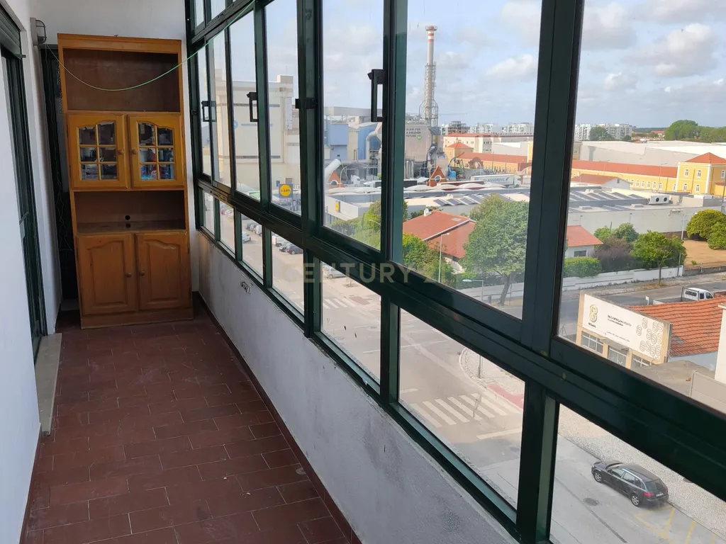 Apartamento T3 sito em Marinha Grande - Image 4