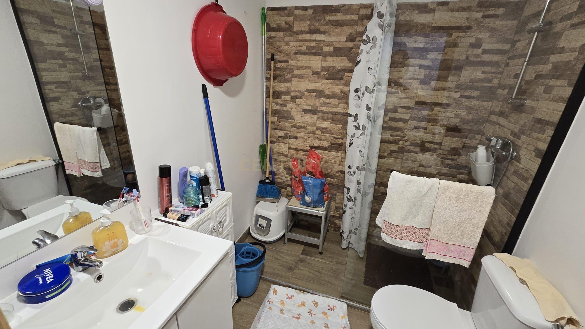 Fotografia 7 de T0 Transformado em T1 Totalmente Remodelado em Setúbal
