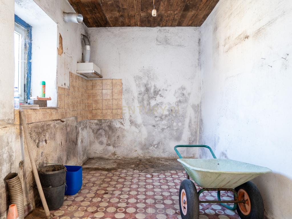 Casa para Recuperação em Cartaxo com Vista Panorâmica - Image 41