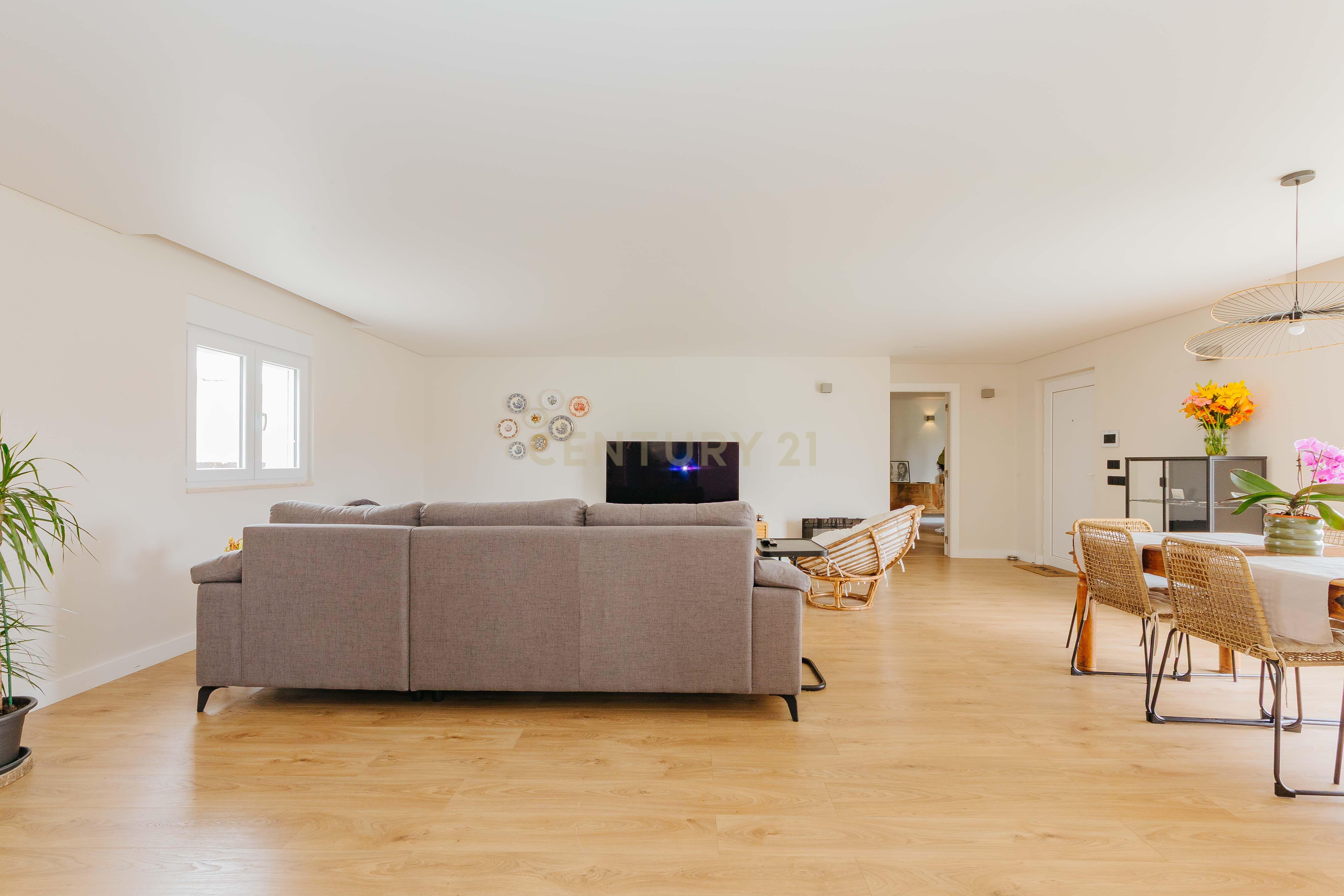 Moradia T4 na Atalaia (Montijo) - Image 11