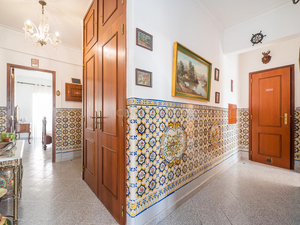 Apartamento T3 na Rinchoa, Rio de Mouro - Image 23