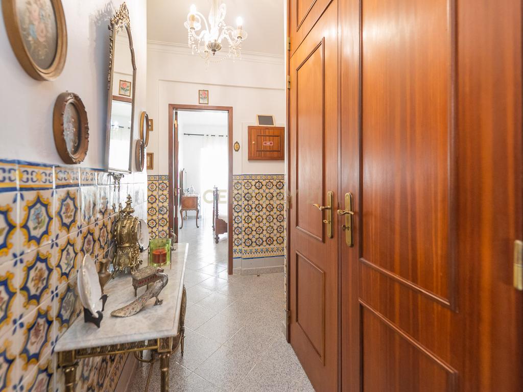 Apartamento T3 na Rinchoa, Rio de Mouro - Image 21