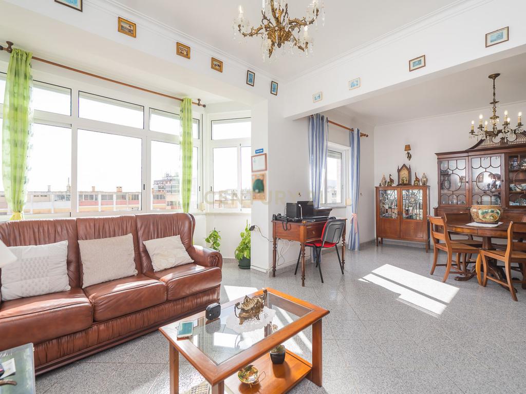 Apartamento T3 na Rinchoa, Rio de Mouro - Image 40