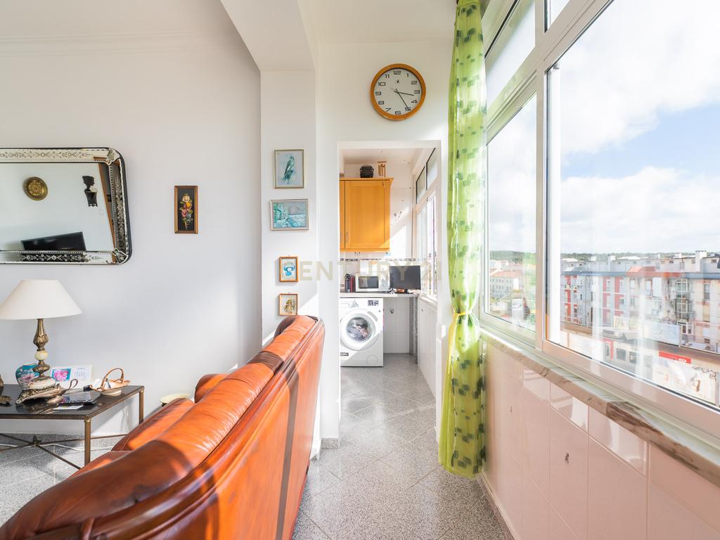 Apartamento T3 na Rinchoa, Rio de Mouro - Image 43
