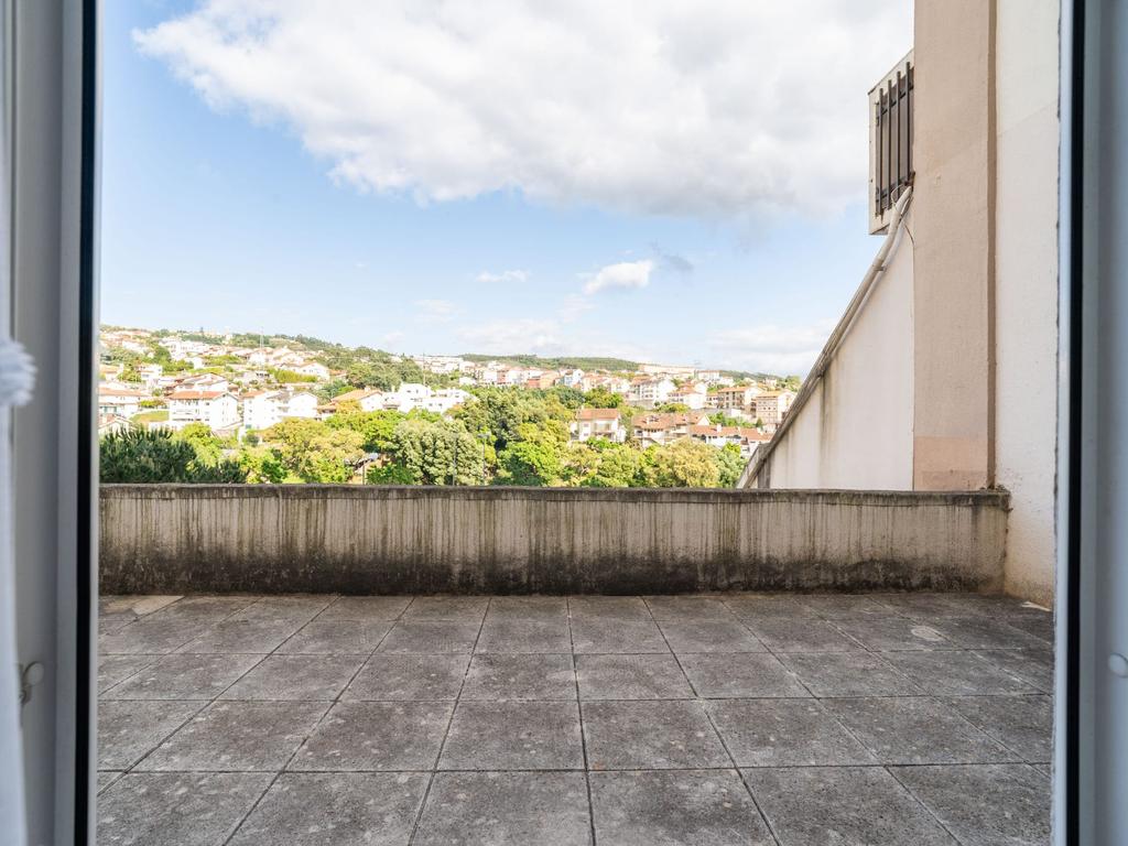 T3 Duplex com 2 Terraços, na Av. Elísio de Moura, em Coimbra - Image 29