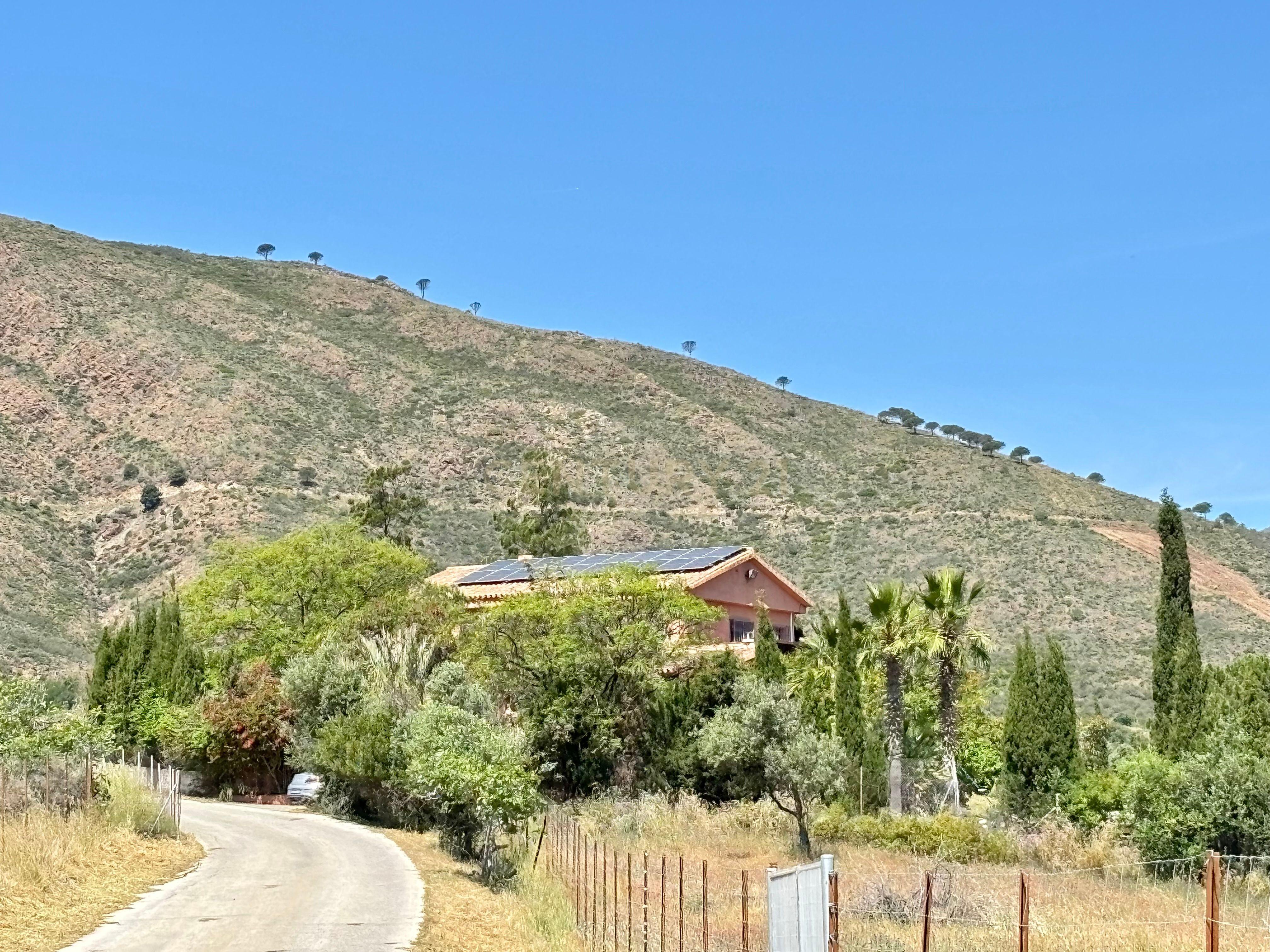 Encantadora Vivenda Rústica à Venda em Entrerríos, Mijas – 1.100.000 € - Image 2