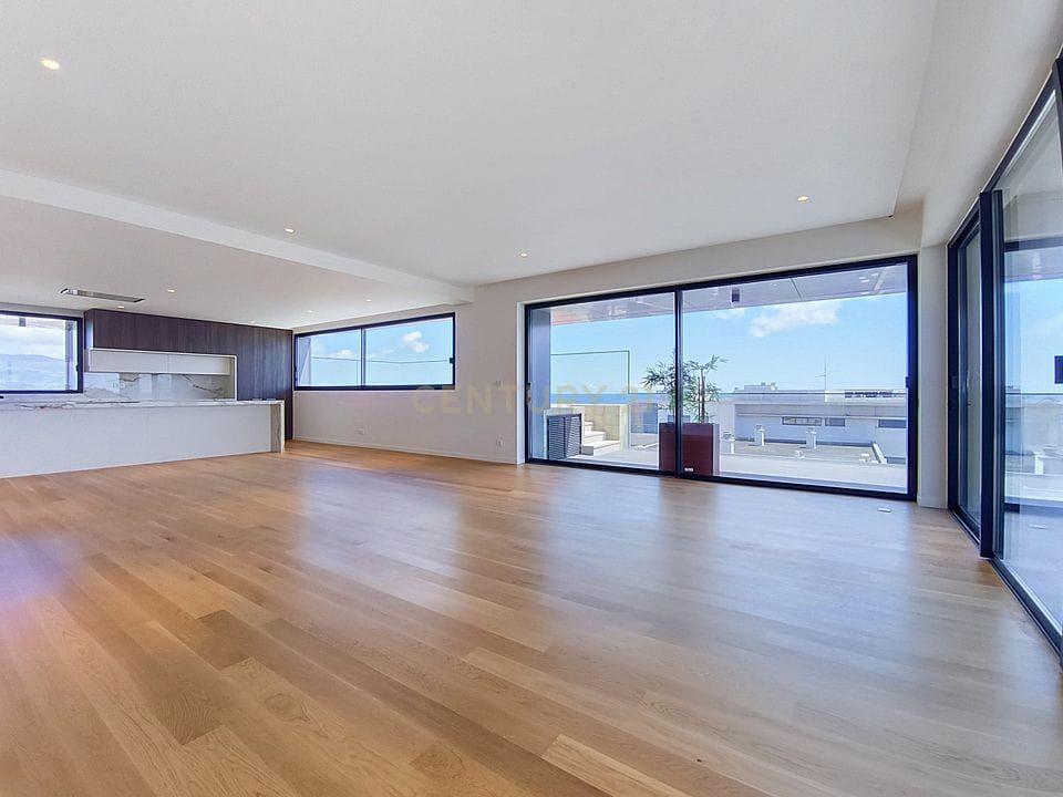 Fotografia 6 de Penthouse de Luxo com Piscina Privativa e Vista Mar | Ponta Delgada, São Miguel, Açores