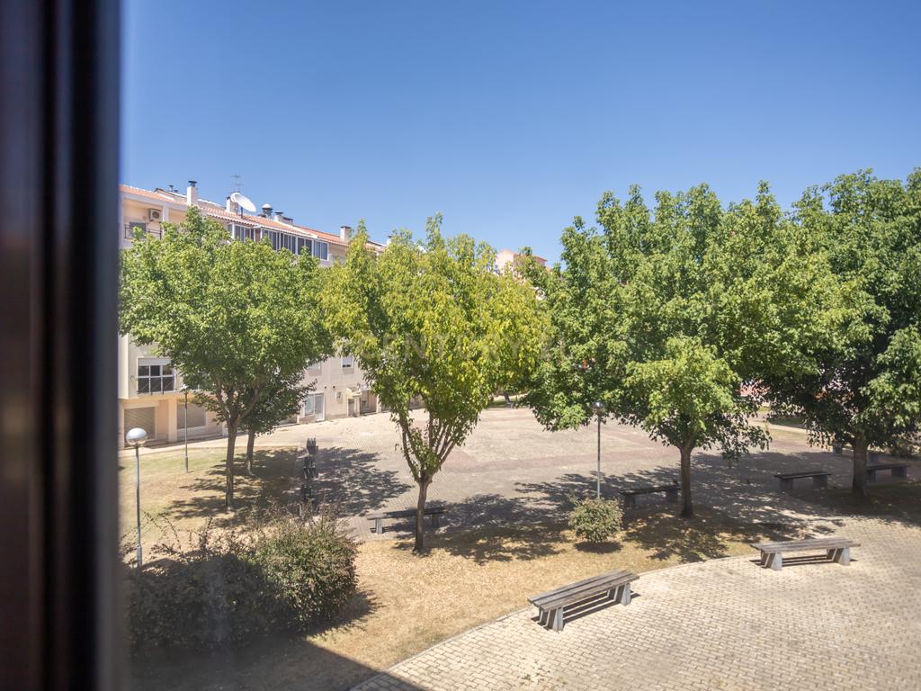 Quinta do Conde/ Cova dos Vidros - Apartamento de 4 assoalhadas inserido num º 1º andar - Image 30