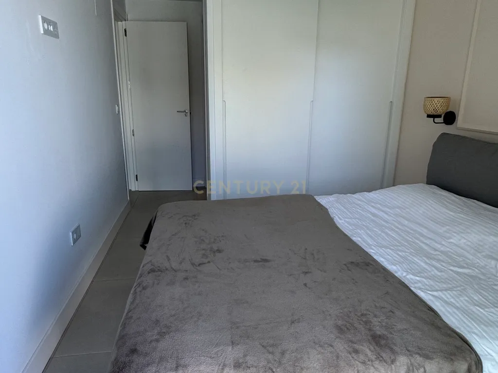 Exclusivo! Apartamento novo com jardim: terraço de 125 m² e acesso opcional ao Hilton Resort - Image 11