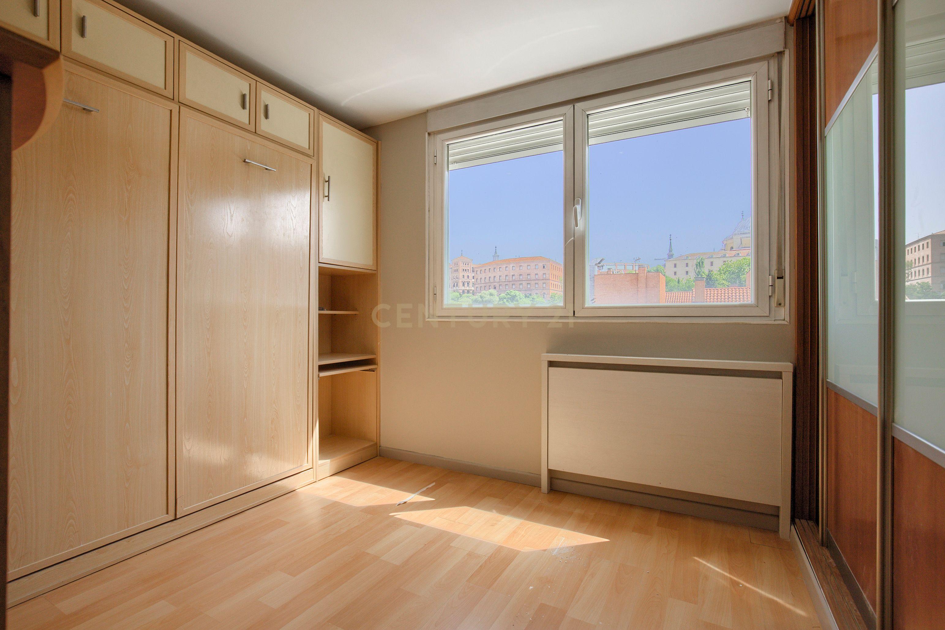 - Image 7