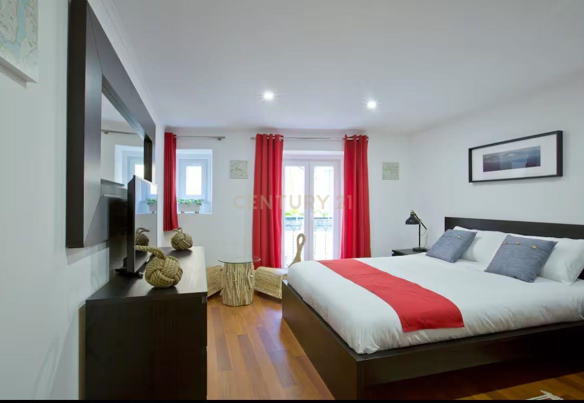 Fotografia 5 de Apartamento remodelado no coração de Alfama — ideal para habitação ou investimento