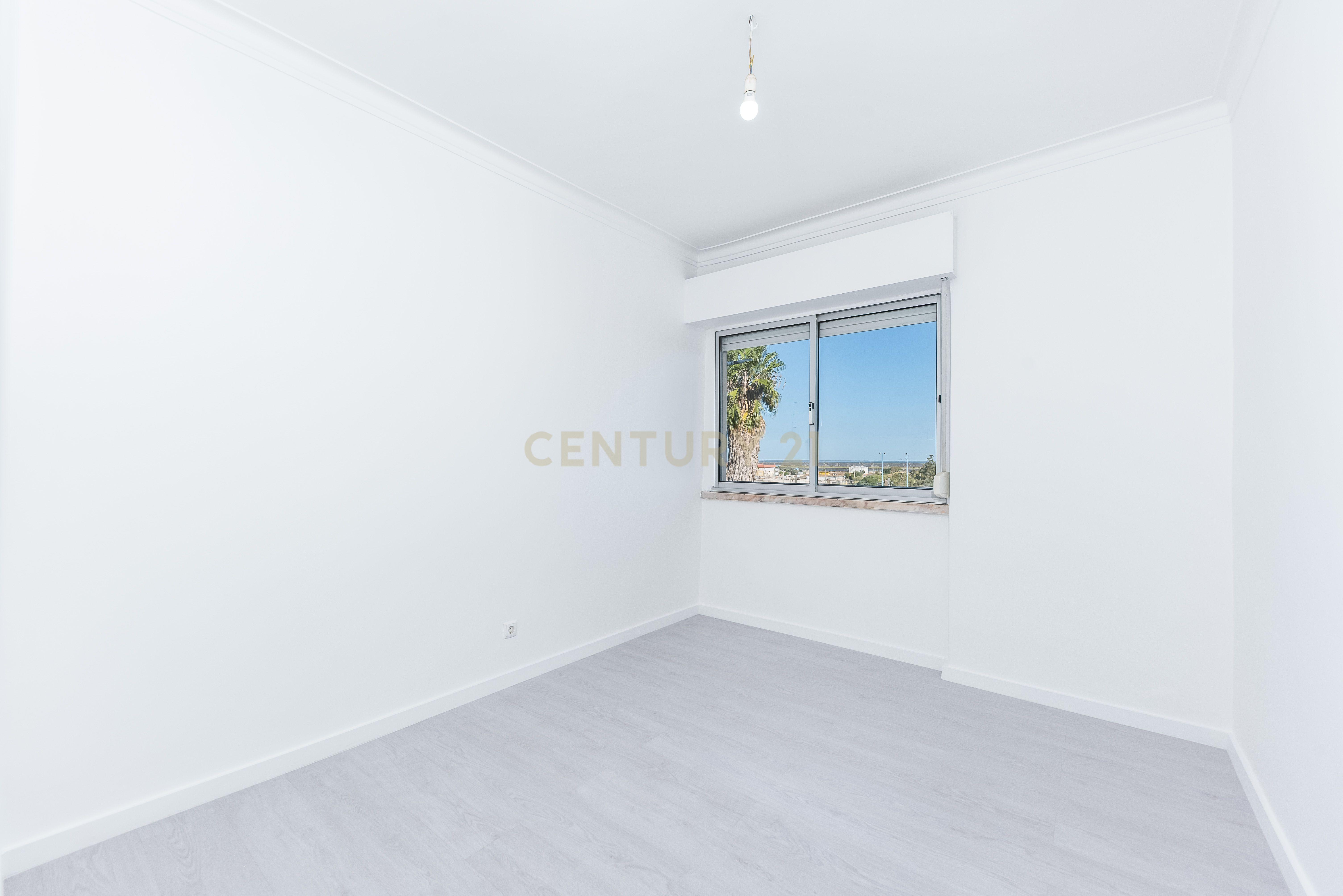 Fotografia 11 de T3 Renovado na Póvoa de Santa Iria