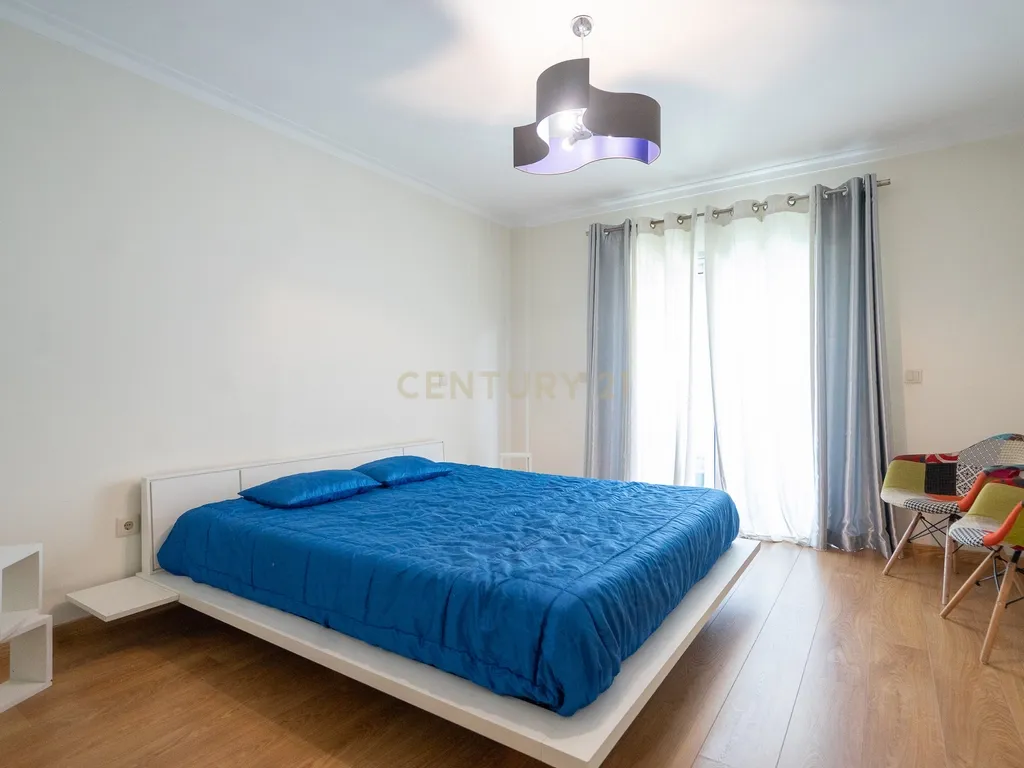 Apartamento T3 - Seminovo - C/ garagem - Image 34