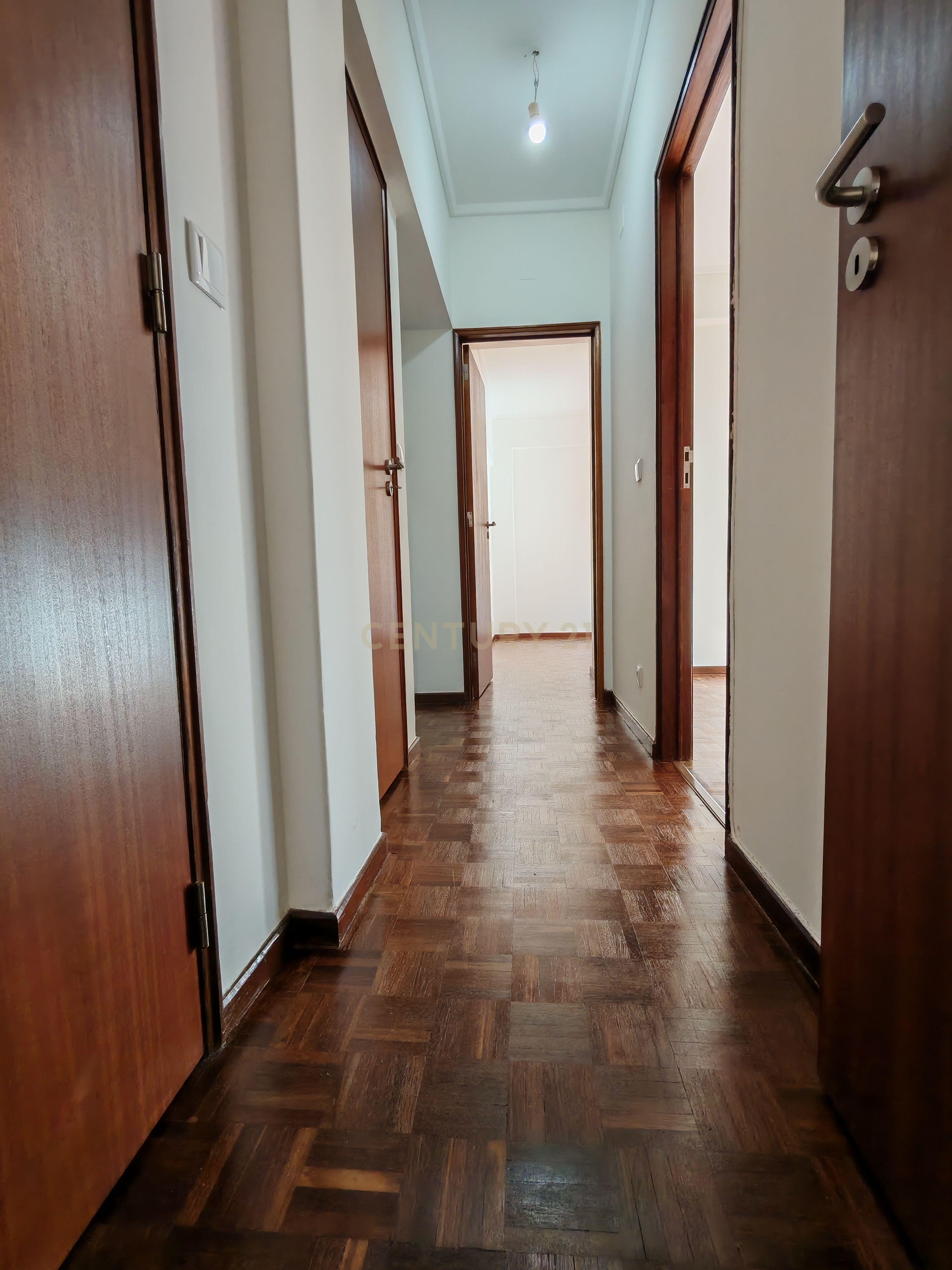 Fotografia 10 de Apartamento T3 em Carnaxide