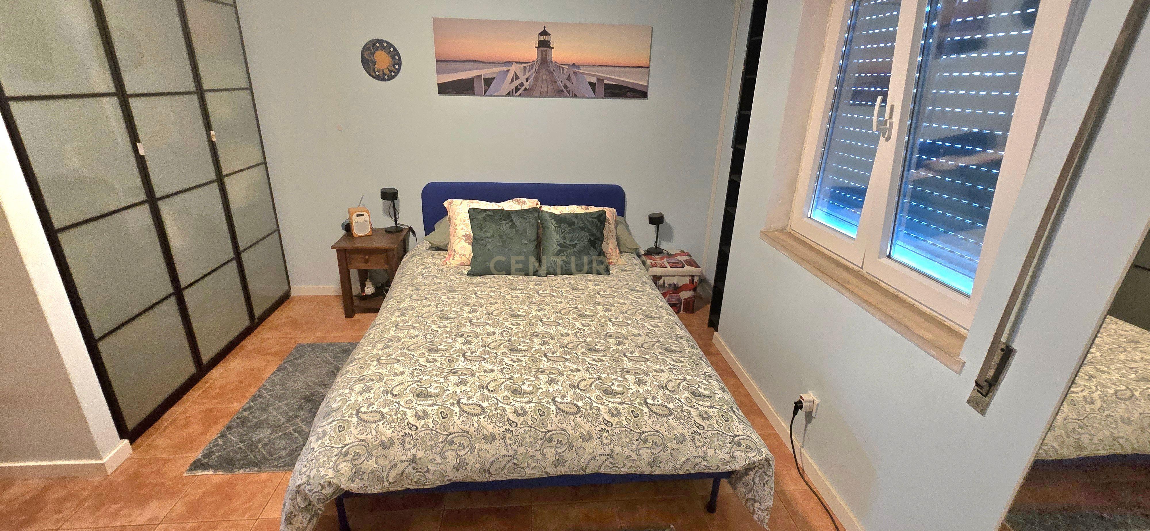 Fotografia 9 de Apartamento T1 Moderno com Logradouro Privativo e AC – Monte da Caparica