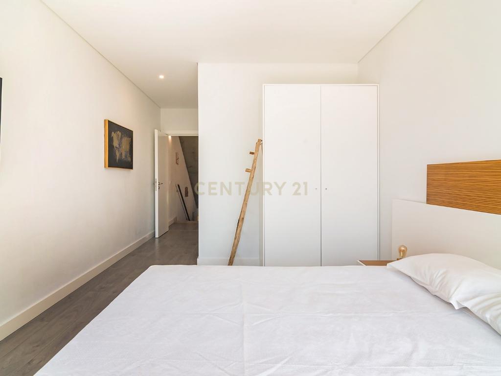 Apartamento Exclusivo no Pestana Tróia Eco-Resort & Residences – Primeira Linha de Mar - Image 12