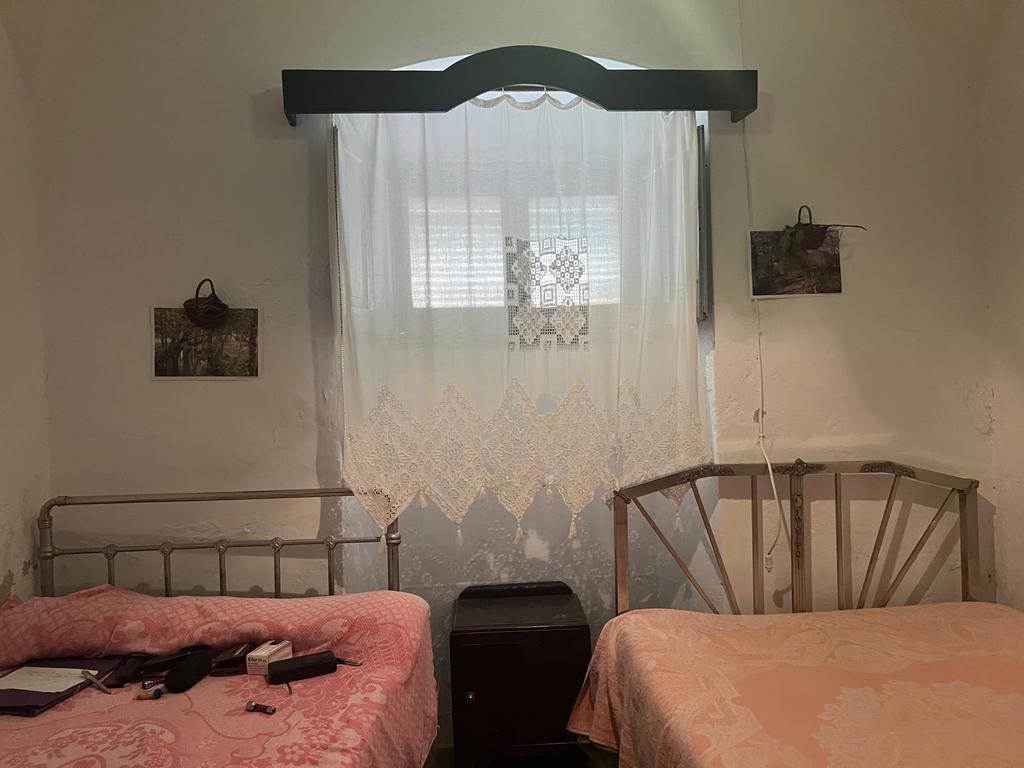 Oportunidade Única: Casa para Recuperar em Cáceres, 65.000€ - Image 14