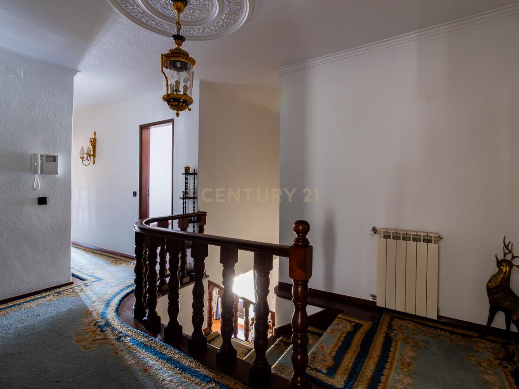 CONJUNTO MORADIA, 4 APARTAMENTOS E PAVILHÃO - Image 31