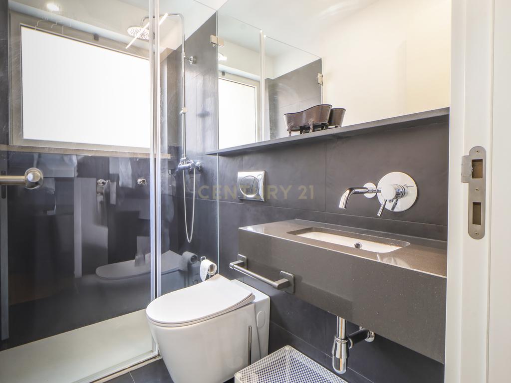 Apartamento T1 para arrendar   nas Avenidas Novas, Lisboa - Image 2