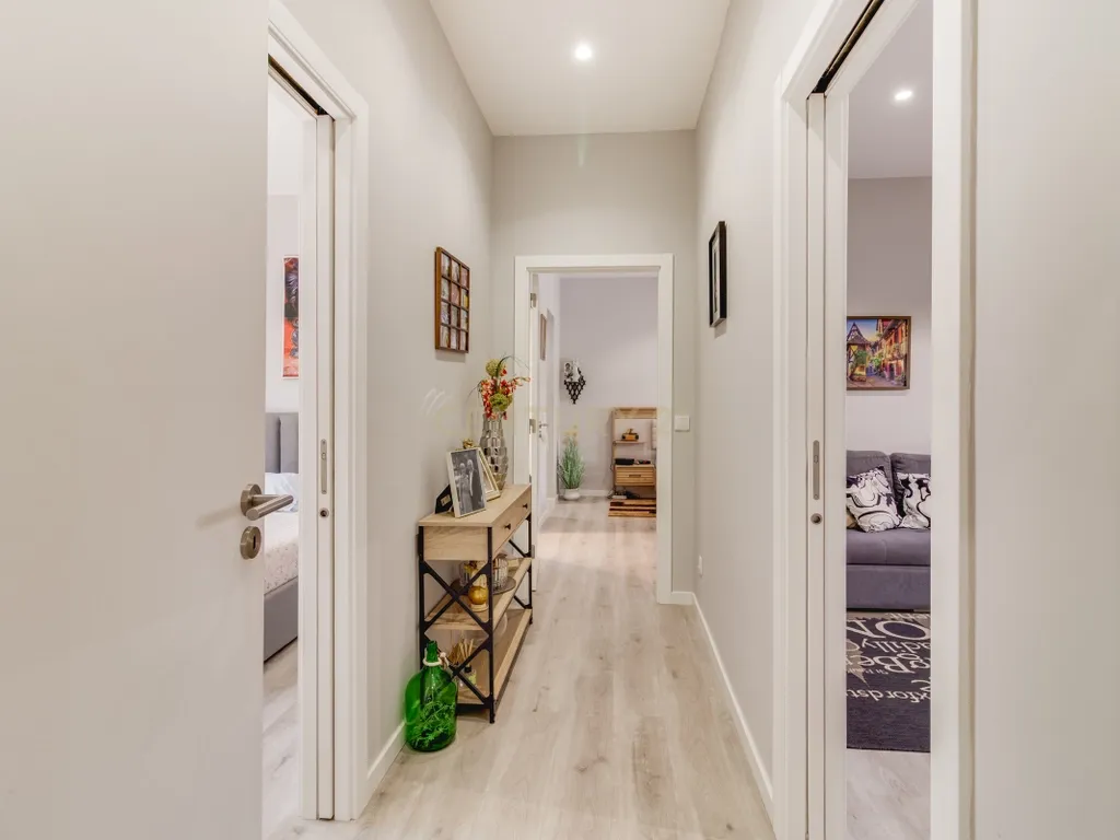 Moradia T3 Térrea Isolada com Zona Gourmet, Garagem e Carregamento Elétrico – Alcabideche - Image 11