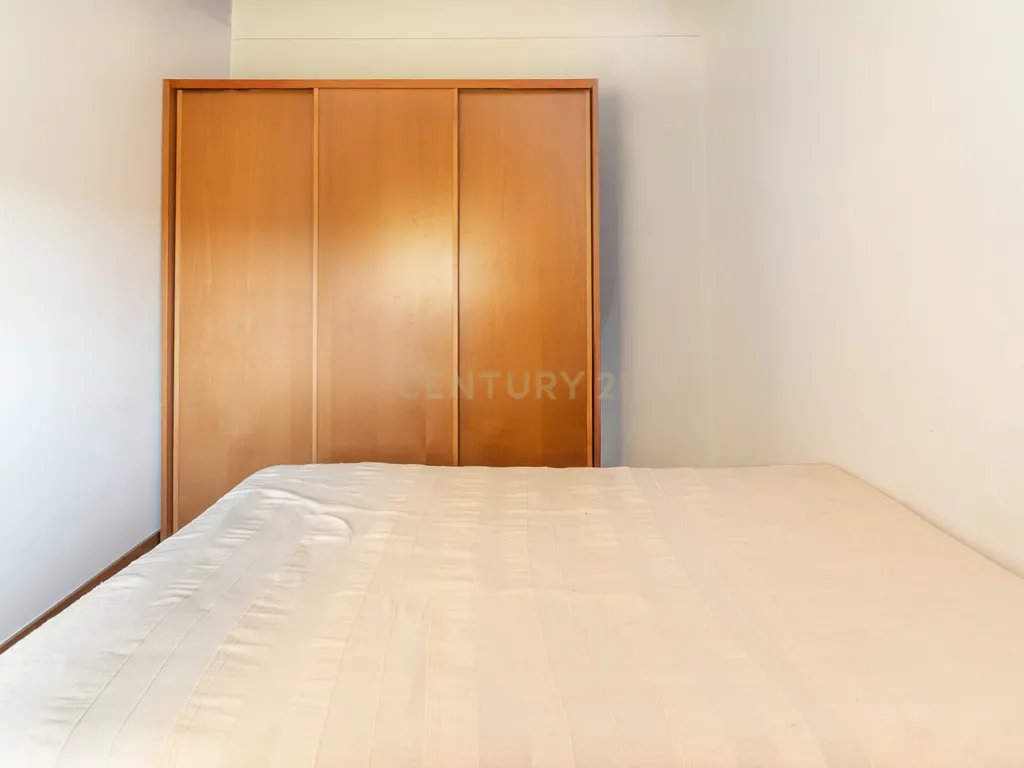 Moradia em Banda de 5 assoalhadas na Banática - Image 60