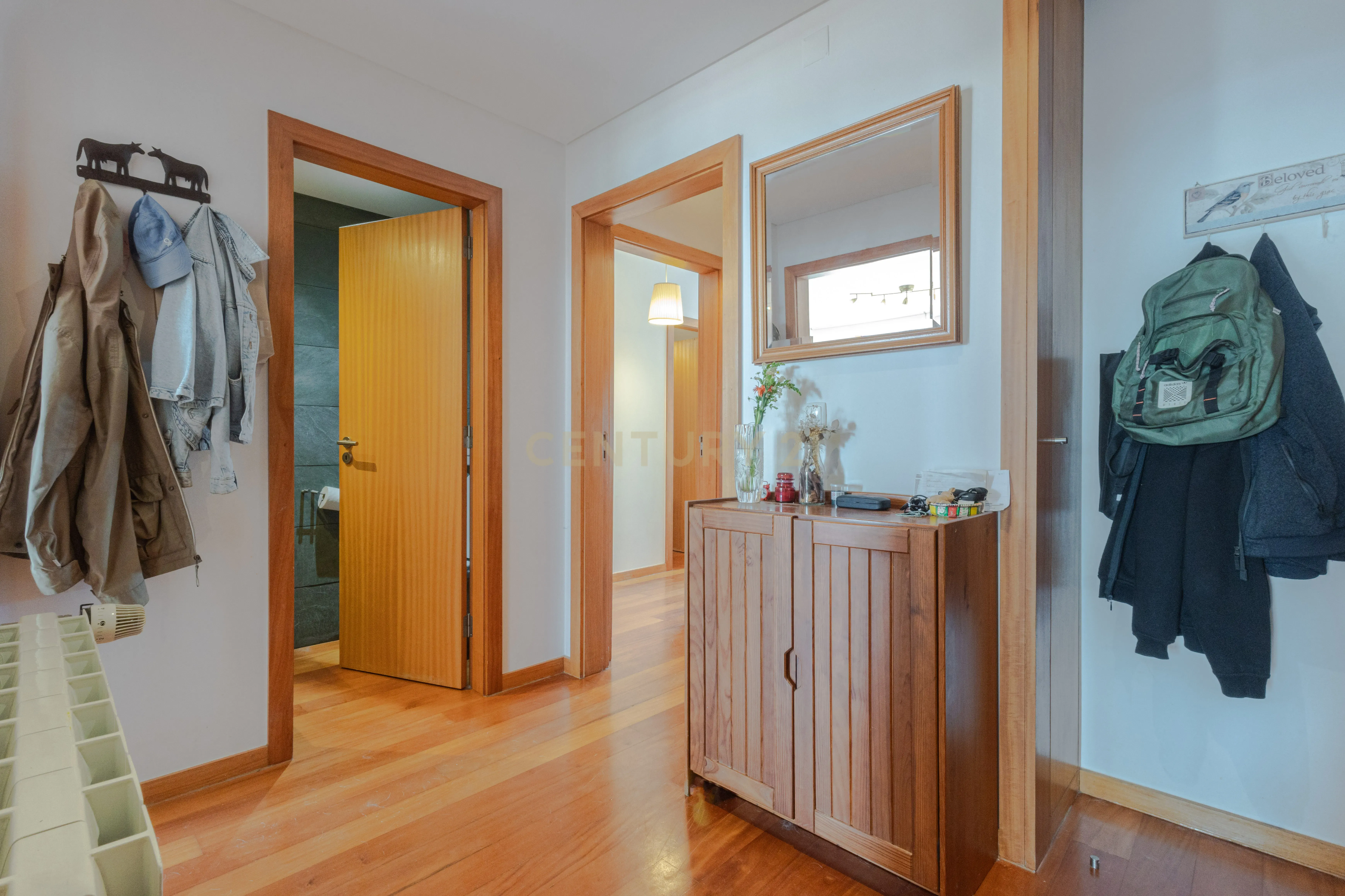 Fotografia 6 de T2 com 2 Suites | Último Piso | Condomínio com Piscina
