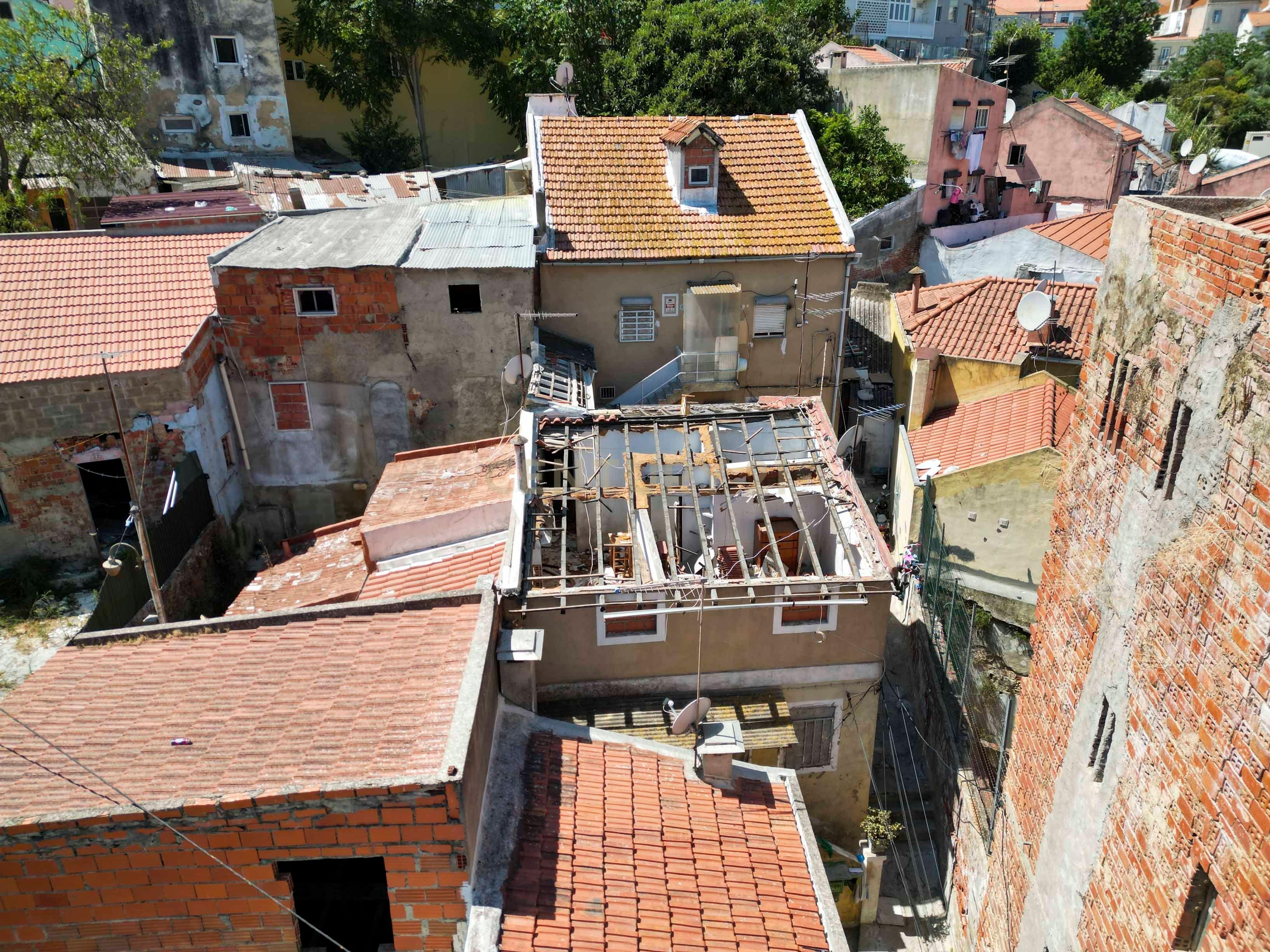 Fotografia 4 de Terreno Urbano em São Vicente, Lisboa - Oportunidade Única
