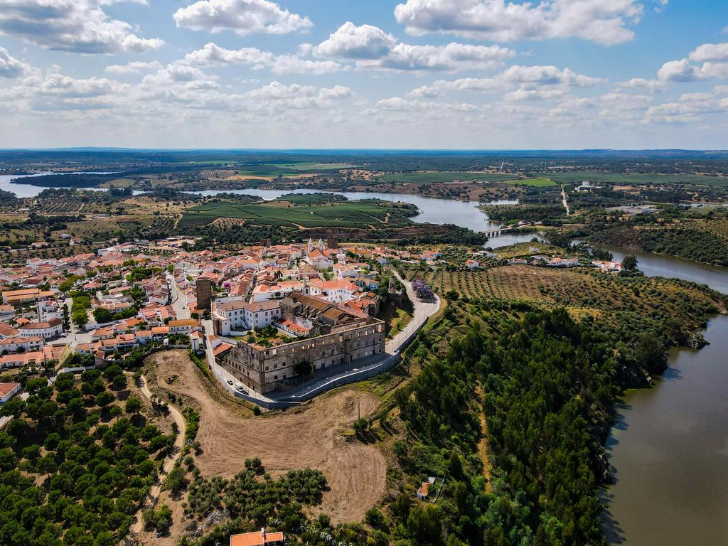 Quinta com Moradia típica  a beira da barragem ... - Image 4