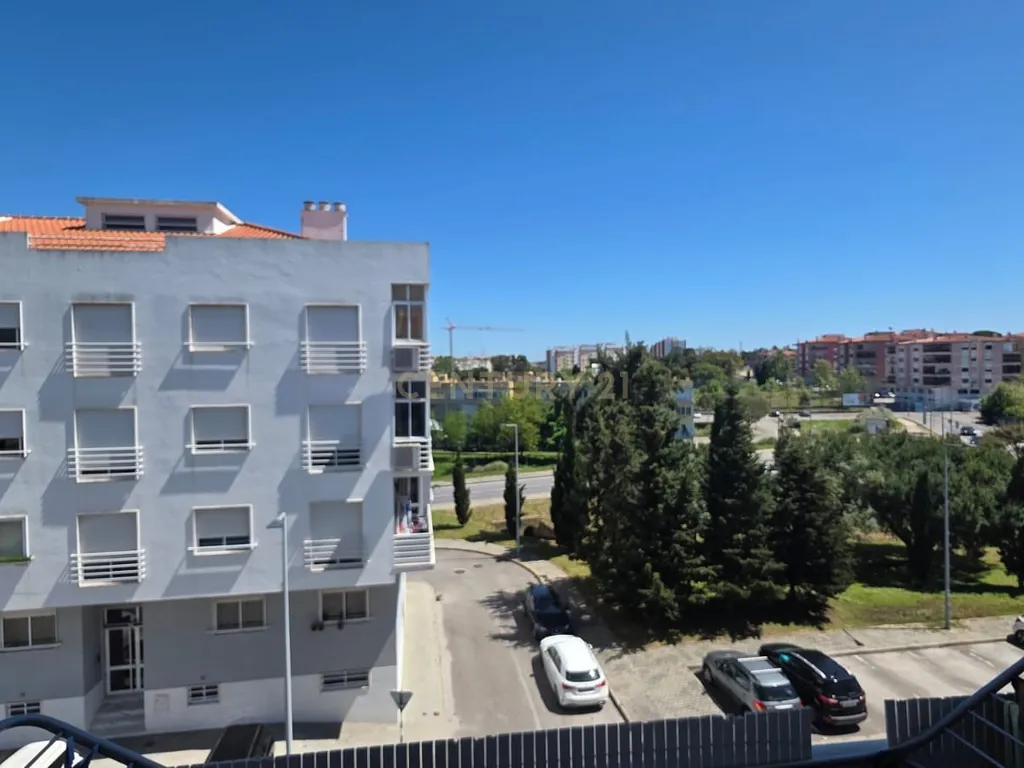 Apartamento T3 na Amora com ótimas áreas ( Novo periodo para visitas próxima 5 feira, de tarde, dia 5 Junho 2025 - Image 14