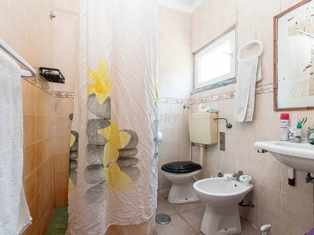 Moradia Exclusiva para Investimento em Quinta do Anjo, Palmela - Image 74
