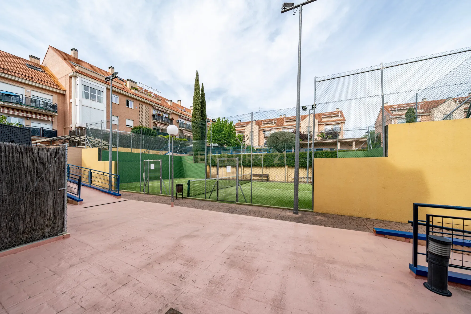 Apartamento de Luxo com Terraço em Comunidade Fechada - Madrid - Image 3