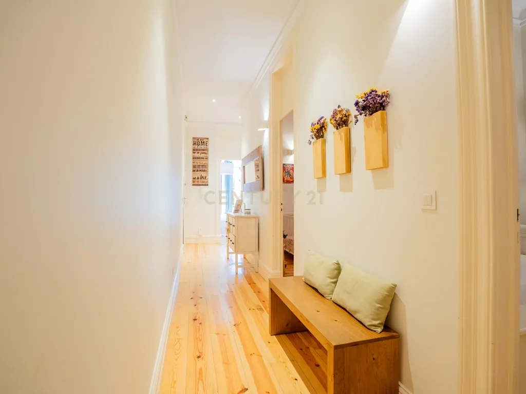 Apartamento T5 de Charme com Jardim Privativo nas Avenidas Novas | Avenida 5 de Outubro, Lisboa - Image 46