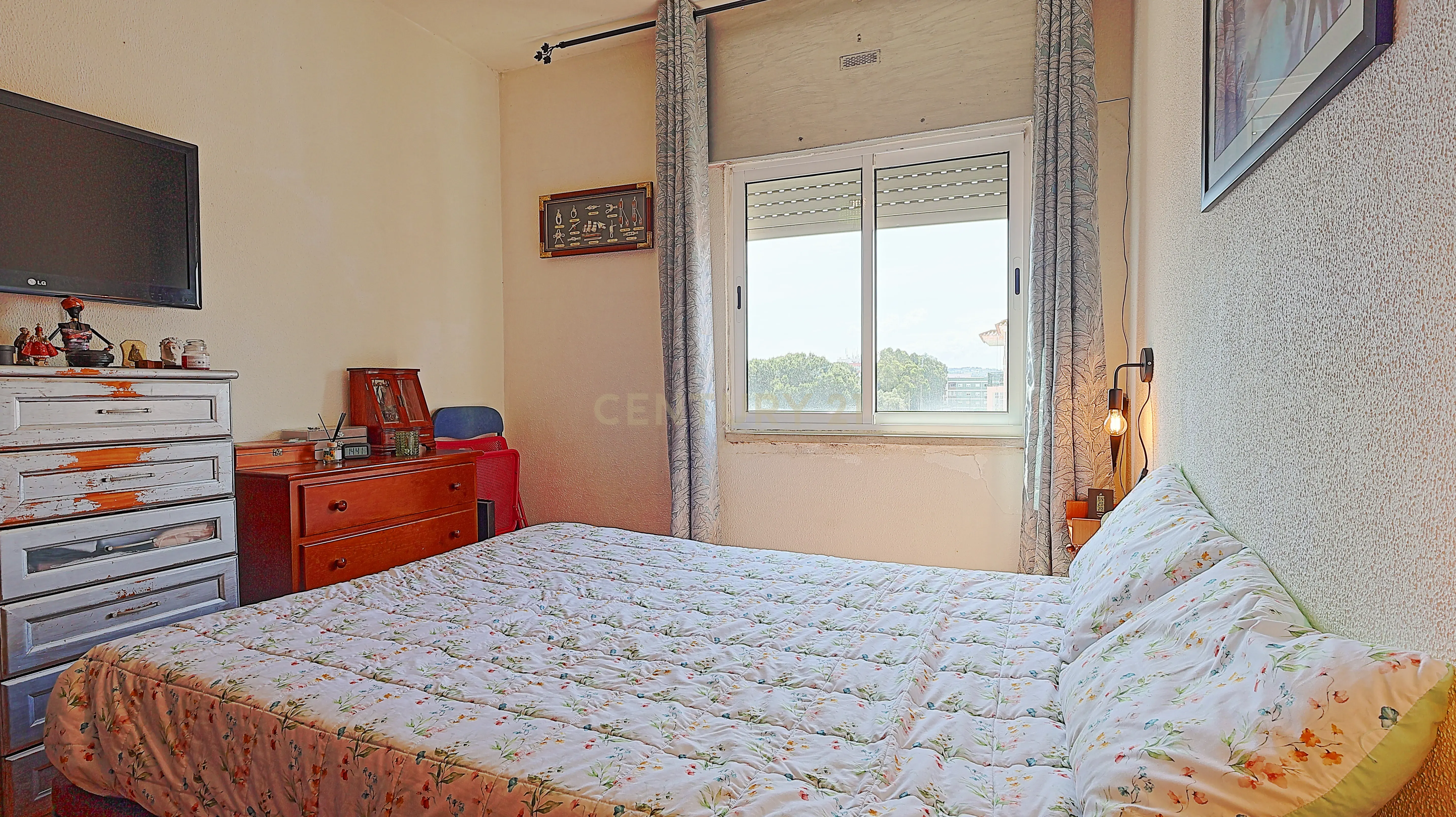 Fotografia 10 de Apartamento T2 em bom estado de conservação