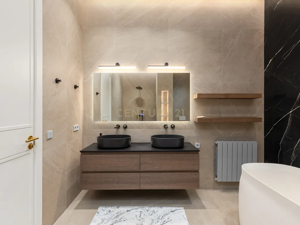 Luxuosa Propriedade Renovada em Barcelona, Cataluña - Image 11