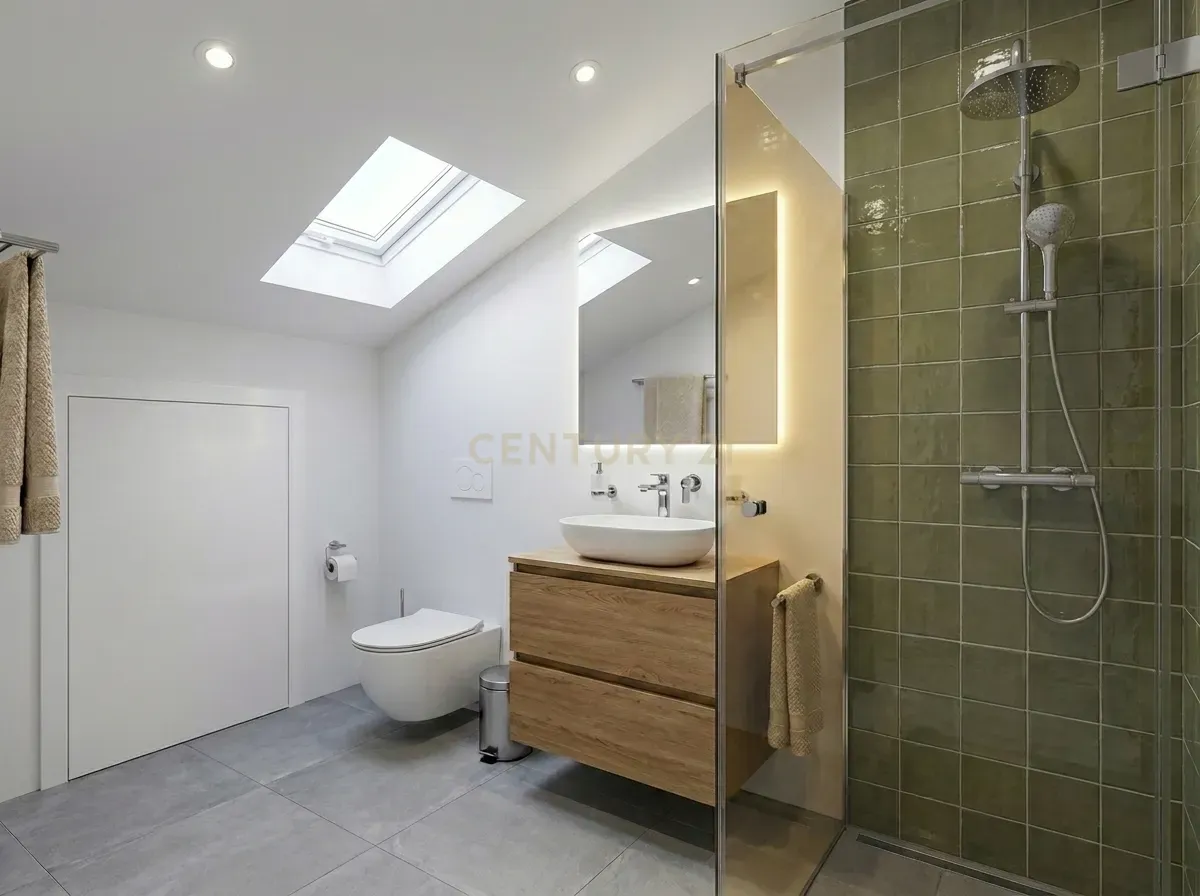 Fotografia 12 de Exclusiva Villa do Século XIX com Piscina Interior aquecida em Parede, Cascais