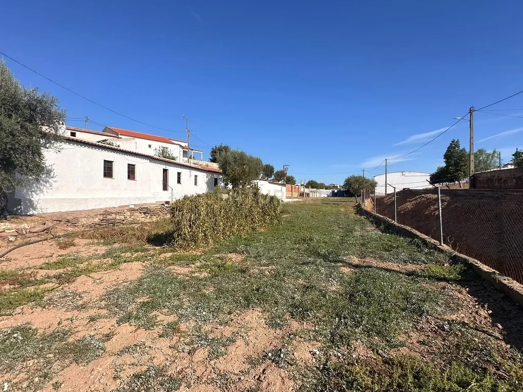 ALBERNOA-BEJA - ALENTEJO- Quinta com 1750 m2. Casa de 229 m2 Cozinha-Sala -3 quartos . Garagem. - Image 66