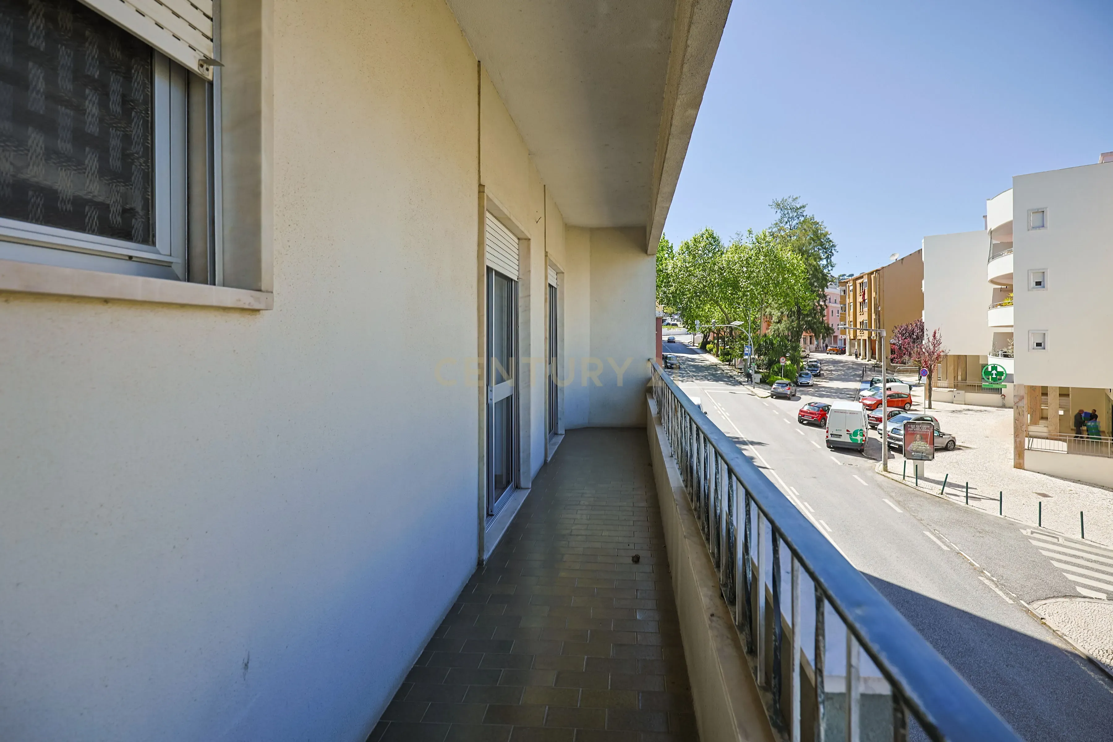Apartamento T3 com elevador e varanda em Vila Franca de Xira - Image 25