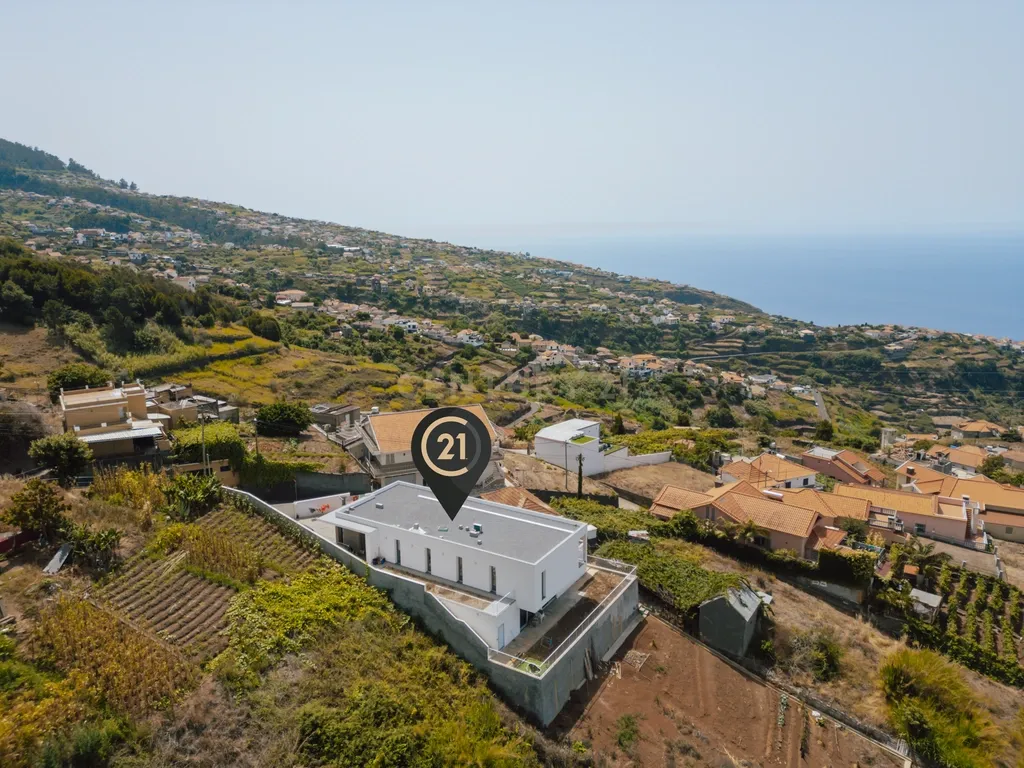 Moradia T3 de Luxo - Calheta, Madeira - Image 4