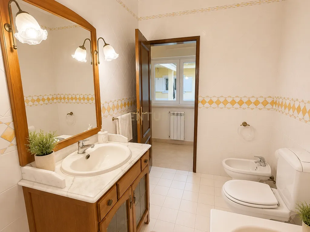 Quinta privada T4 em Vale Moinhos - Santarém - Image 11