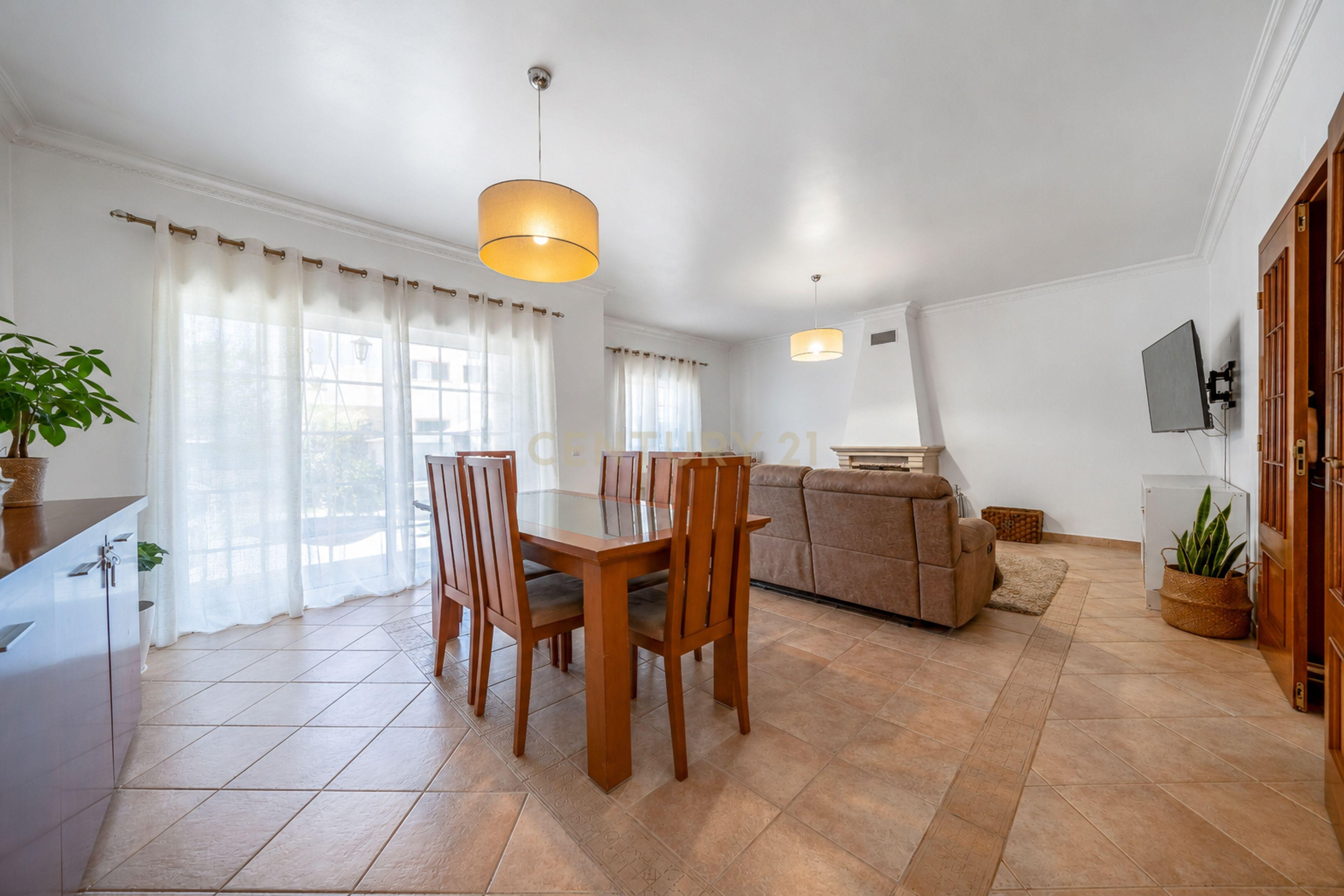 Fotografia 6 de Moradia com 3 quartos e jardim nas Ferreiras, Albufeira