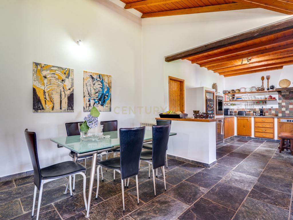 Moradia na Costa Alentejana de 4 Quartos e Arquitetura Tradicional com Piscina e Jardim – Odemira - Image 7