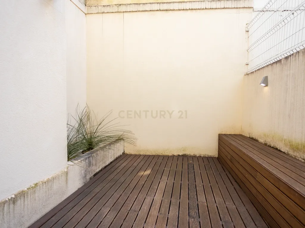 Apartamento T1+1 com logradouro a venda em Campo de Ourique! - Image 15