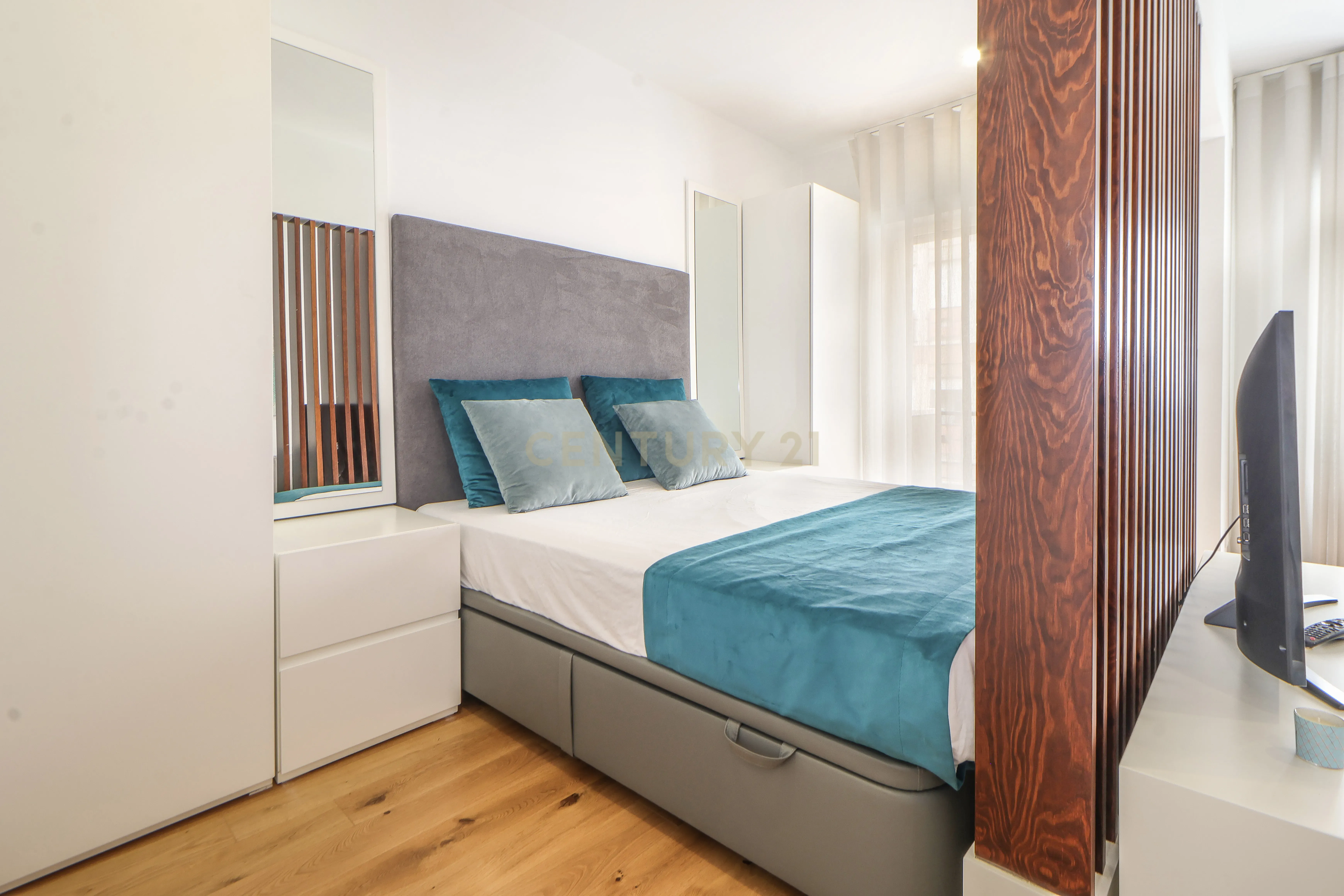 Apartamento T1 mobilado e equipado nas Avenidas Novas, Lisboa - Image 11