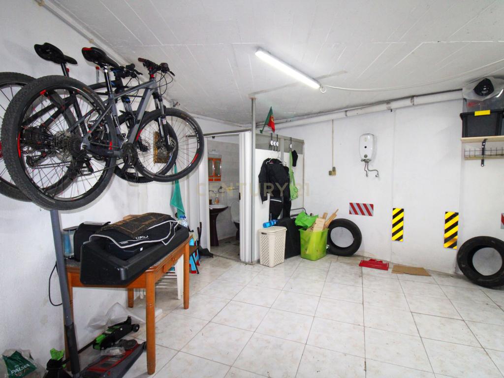 Apartamento T2 em Seixal - Oportunidade Única! - Image 15